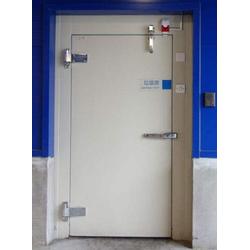 木質(zhì)隔熱防火門與不銹鋼防火門 鄭州賦安防火門廠的產(chǎn)品應(yīng)用與優(yōu)勢(shì)